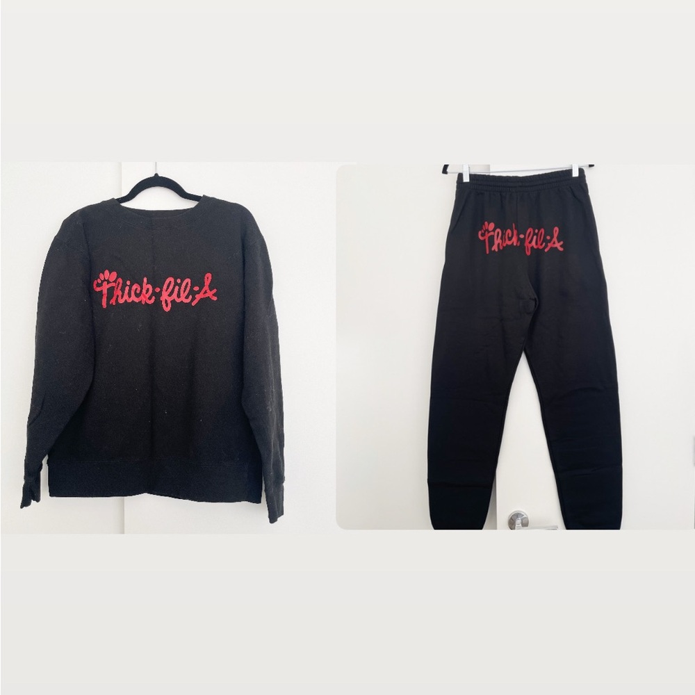 Thick Fil A Funny Sweatshirt & Sweatpants M